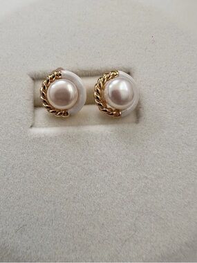 Classic Real Freshwater Pearl and Gold-Tone Twist Stud Earrings - White